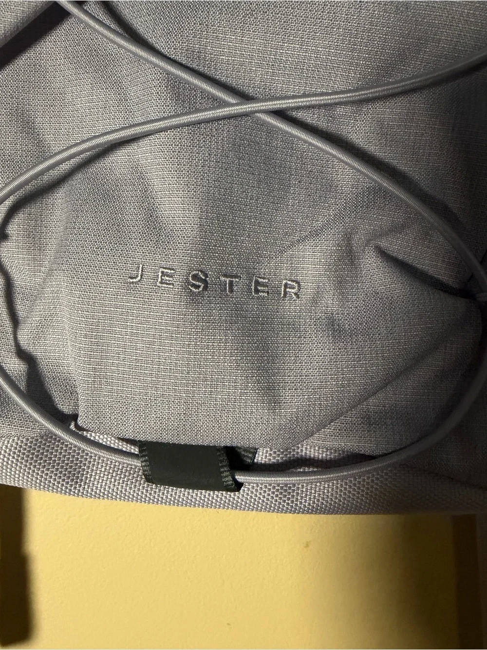 The North Face women’s Jester Backpack - Minimal Gray